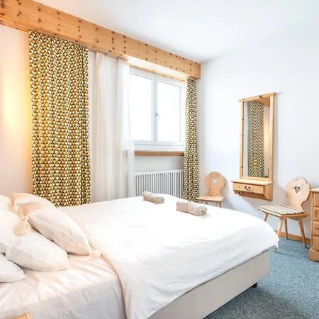 Hotel Pischa Mountain