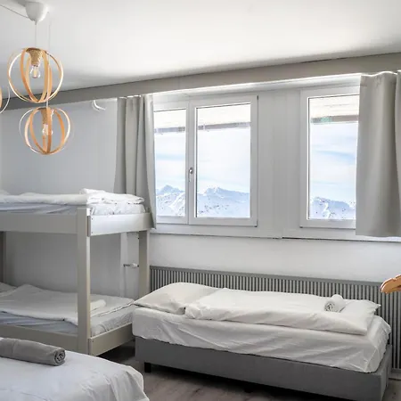 Pischa Mountain Otel Ostrava