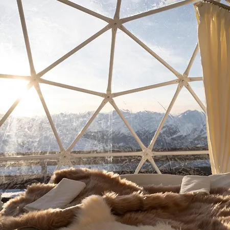 Otel Pischa Mountain *